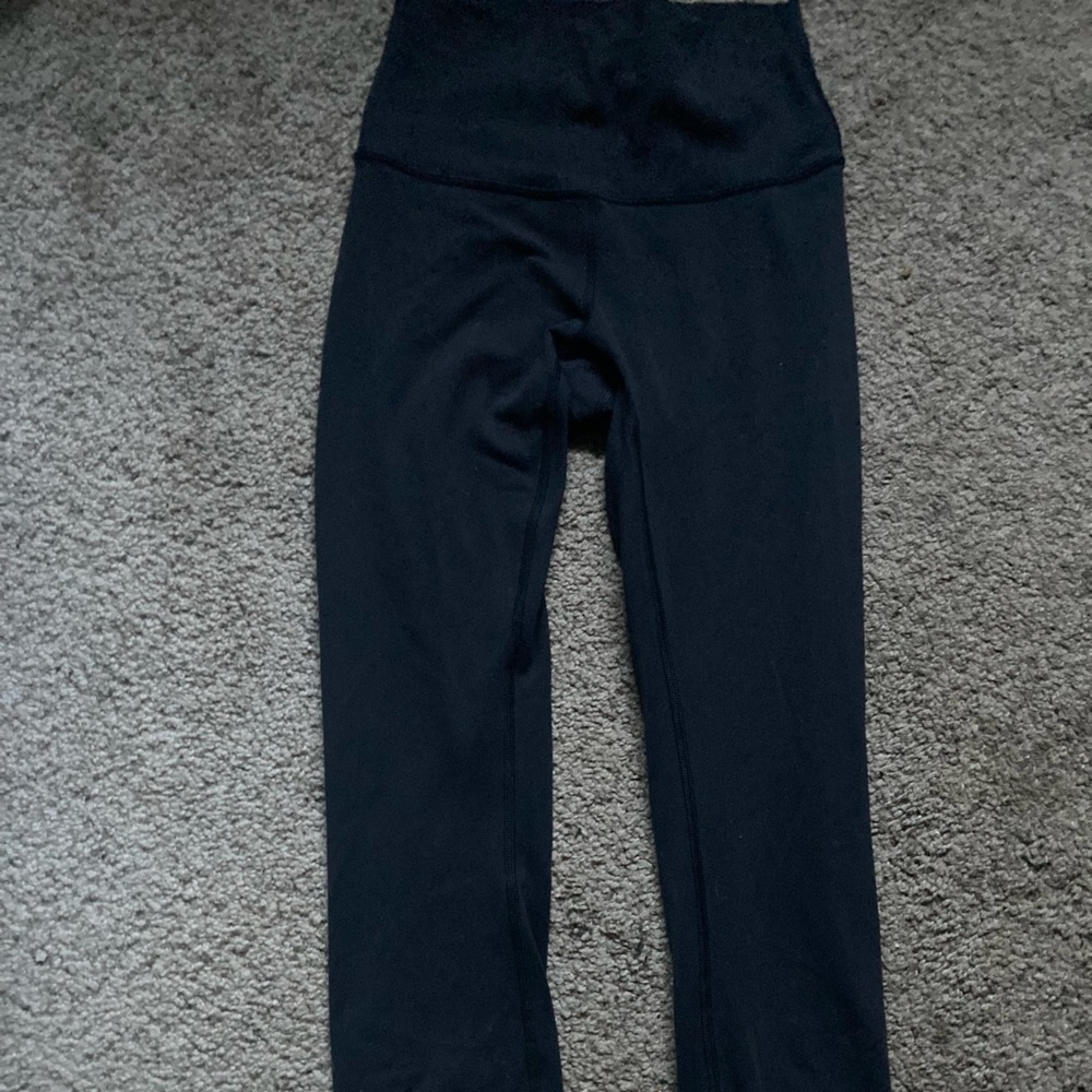 Black Lululemon Align leggings